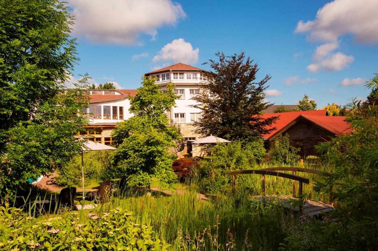 Wellnesshotel Seeschloesschen - Privat- Spa & Naturresort 센프텐베르크 외부 사진