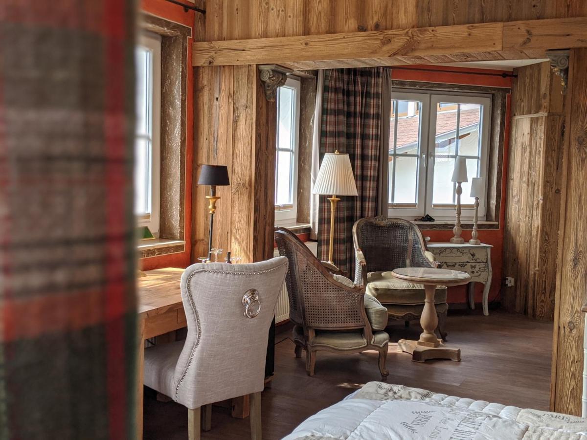 Wellnesshotel Seeschloesschen - Privat- Spa & Naturresort 센프텐베르크 외부 사진