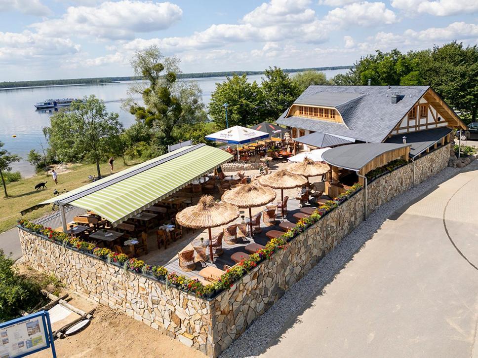 Wellnesshotel Seeschloesschen - Privat- Spa & Naturresort 센프텐베르크 외부 사진